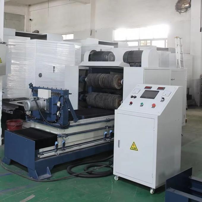 8k Ayna Saç Çizgisi Tel Çekme Son İşlem Otomatik Metal Boru / Tüp Kare / Yuvarlak Yüzey Son İşlem İçin Parlatma Makinesi 8