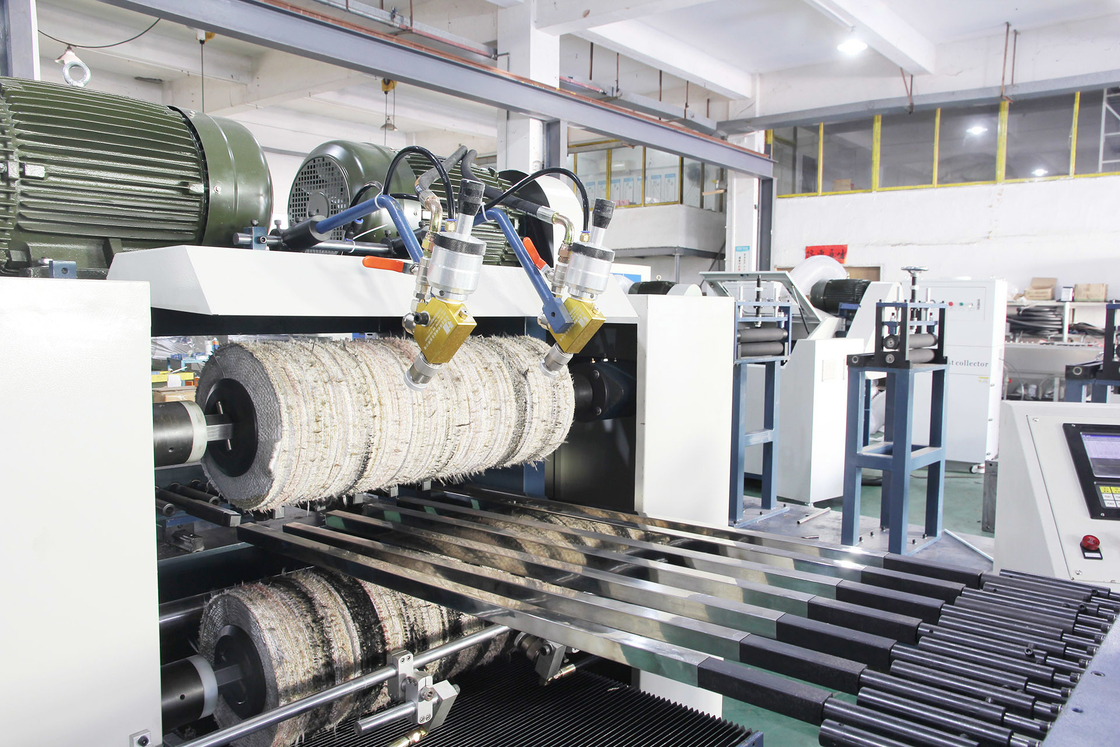 Paslanmaz Çelik Kare Boru İçin Çift Taraflı Sac PLC Parlatma Makinesi AC 220V