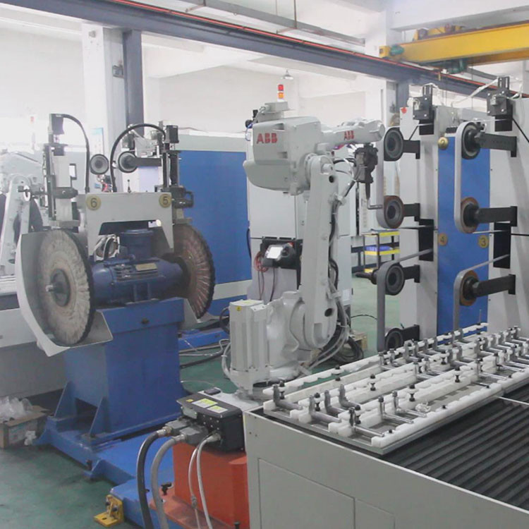 Ayna veya Saç Çizgisi İçin Tam Otomatik Taşlama Parlatma Makinesi ABB Robotik Kol