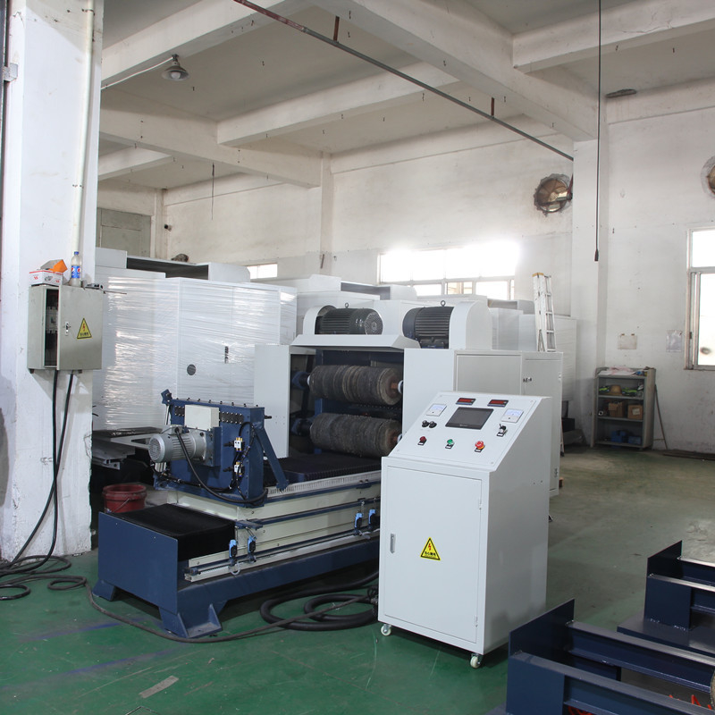 Otomatik boru cilalama makinesi 32mm 12.2KW 2000mm Yüksek üretkenlik için