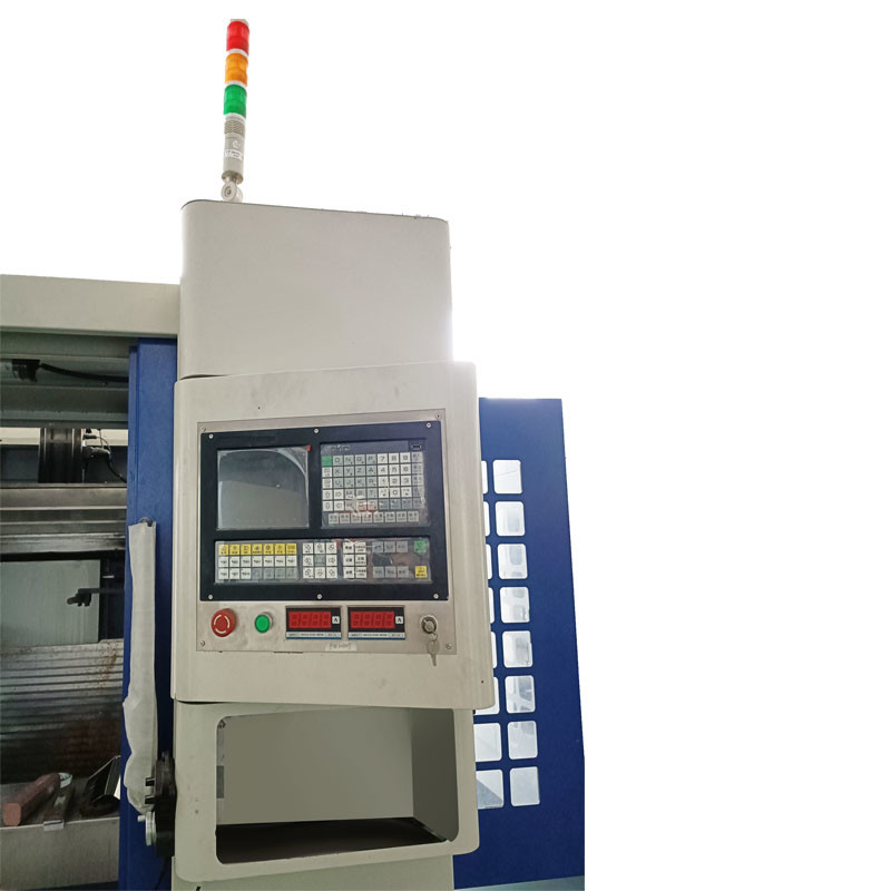Etkili CNC metal torna makinesi Otomatik Kablosuz Yüzey 5 Eksen Metal cilalama araçları