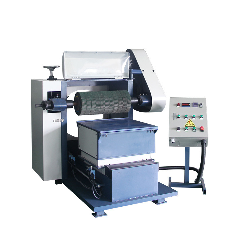 Yüksek verimlilikli Flat Polishing Machine for Crosses Otomatik Özel 600*600mm Paslanmaz Çelik Buffing Flat Polishing Machine for Metal